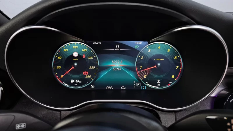 Mercedes-Benz C-Class