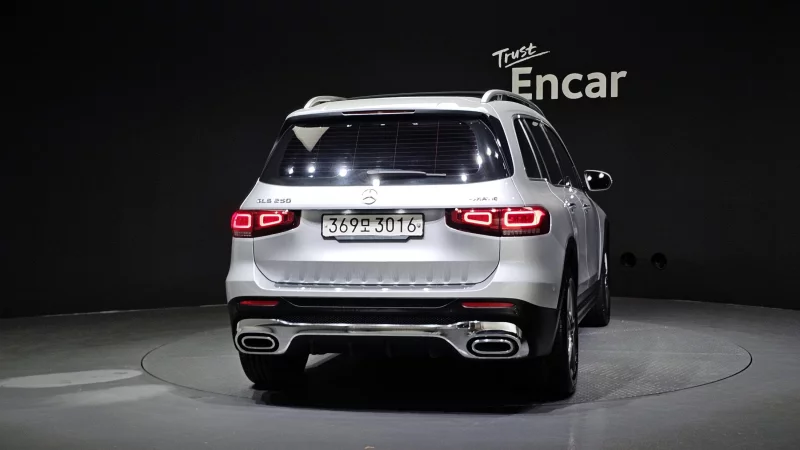 Mercedes-Benz GLB-Class