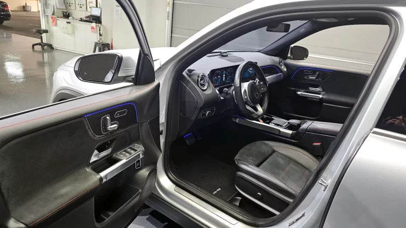 Mercedes-Benz GLB-Class