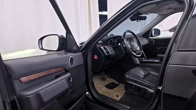 Land Rover DISCOVERY