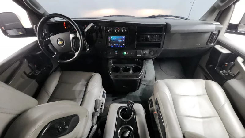 Chevrolet Express Van