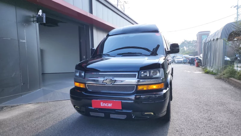 Chevrolet Express Van