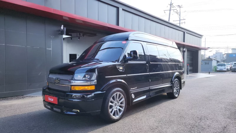 Chevrolet Express Van