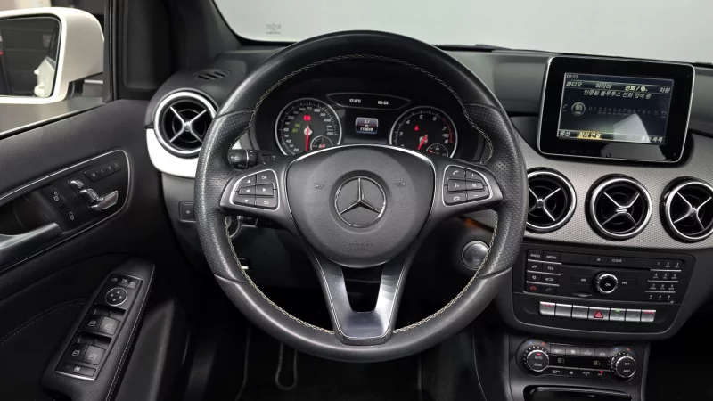 Mercedes-Benz B-Class