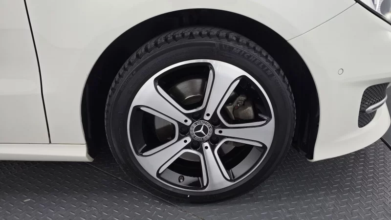 Mercedes-Benz B-Class