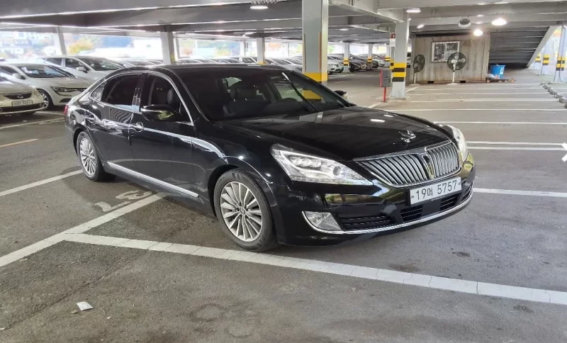 Hyundai Equus