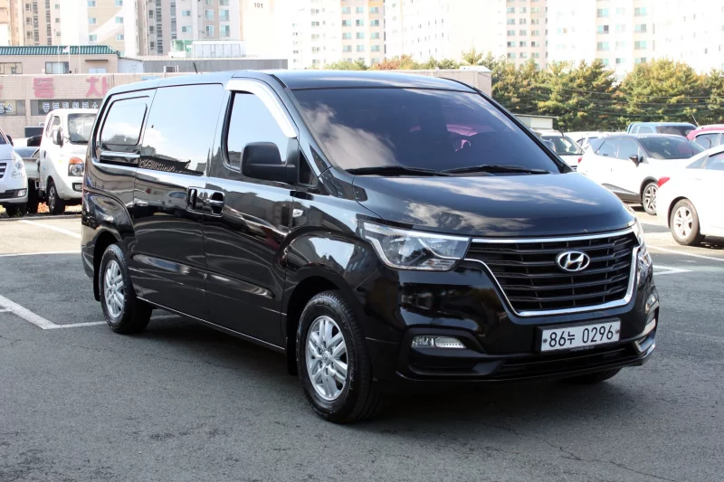 Hyundai Starex