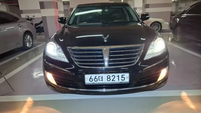Hyundai Equus
