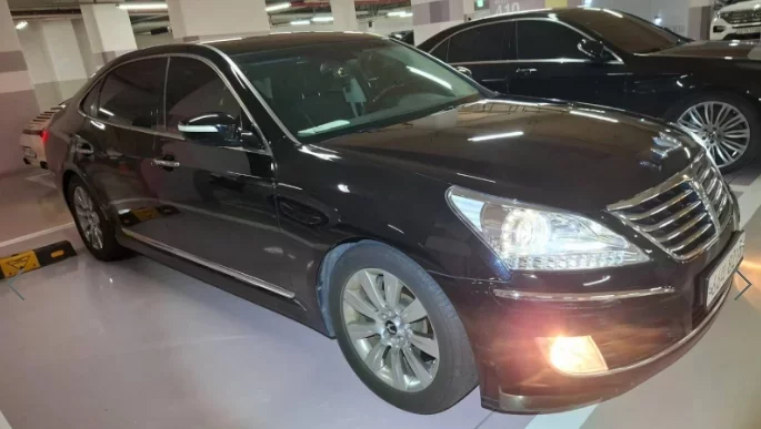Hyundai Equus