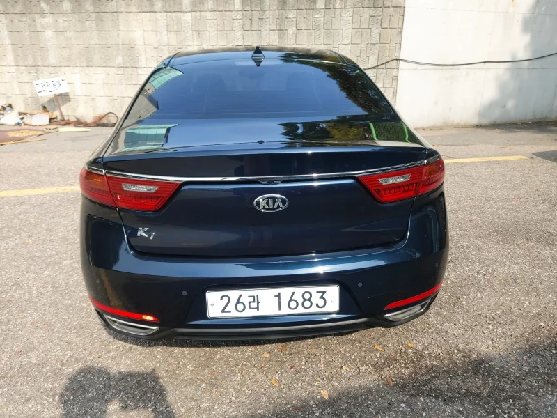 Kia K7