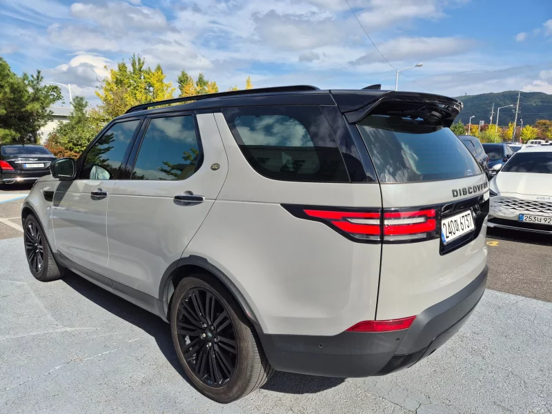 Land Rover DISCOVERY