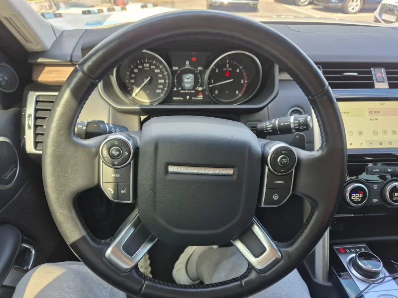 Land Rover DISCOVERY