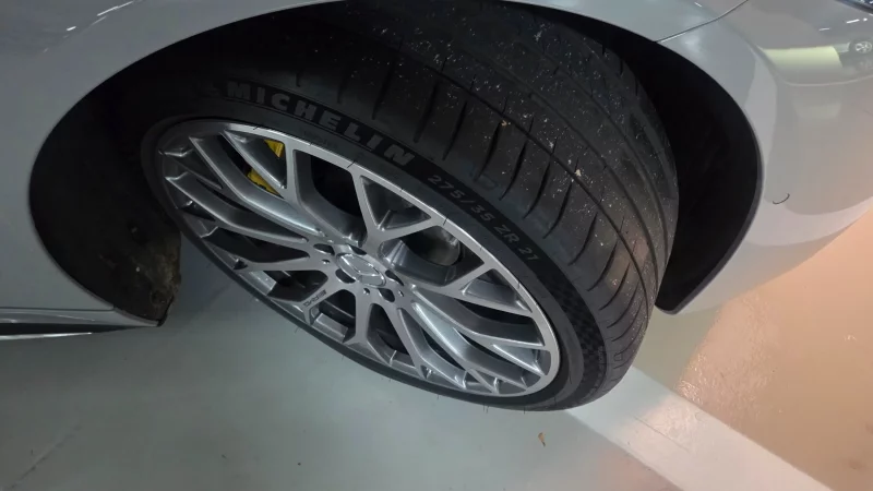 Mercedes-Benz SL-Class