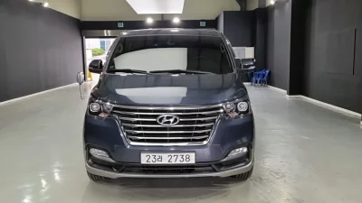 Hyundai Starex