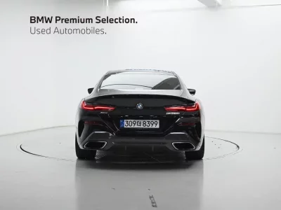 BMW 8-Series