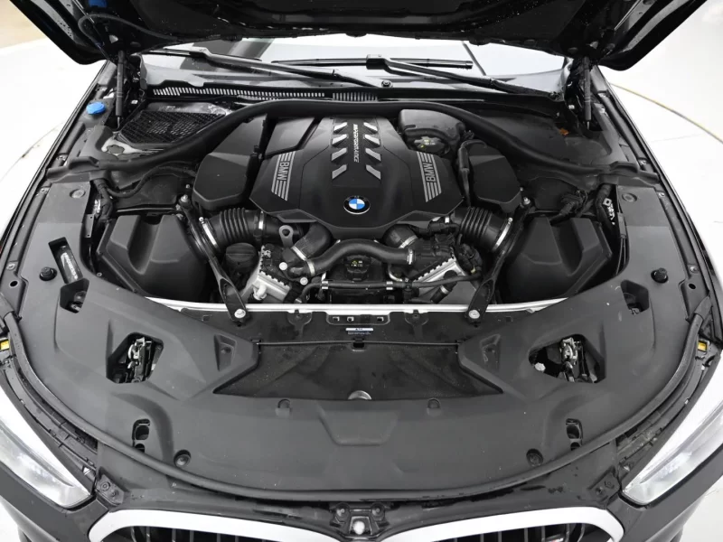BMW 8-Series