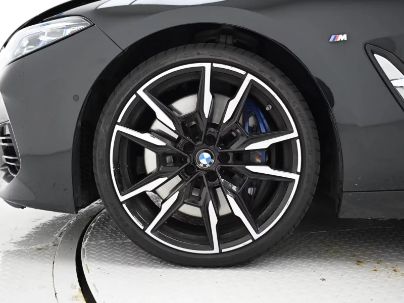 BMW 8-Series