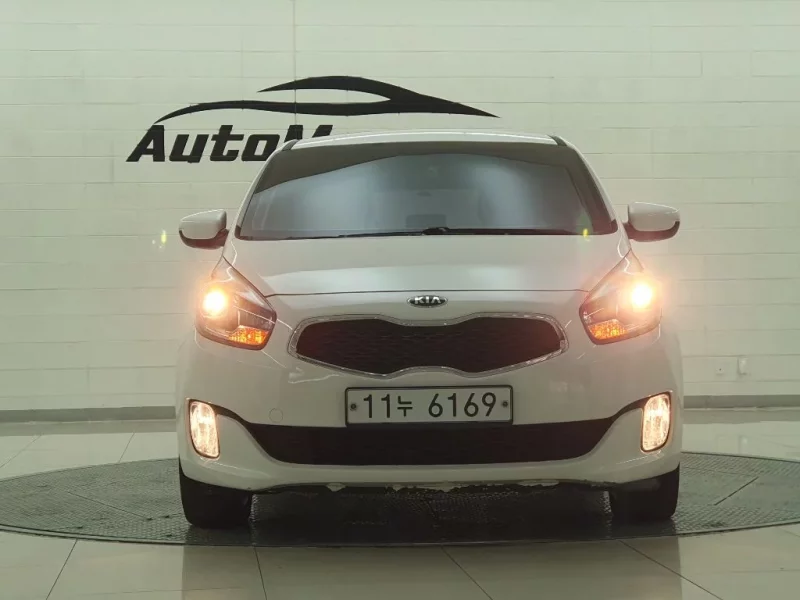 Kia Carens