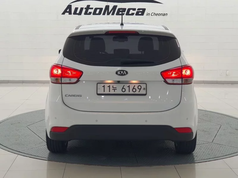 Kia Carens