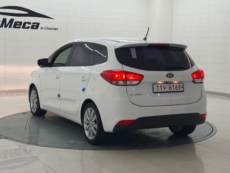 Kia Carens