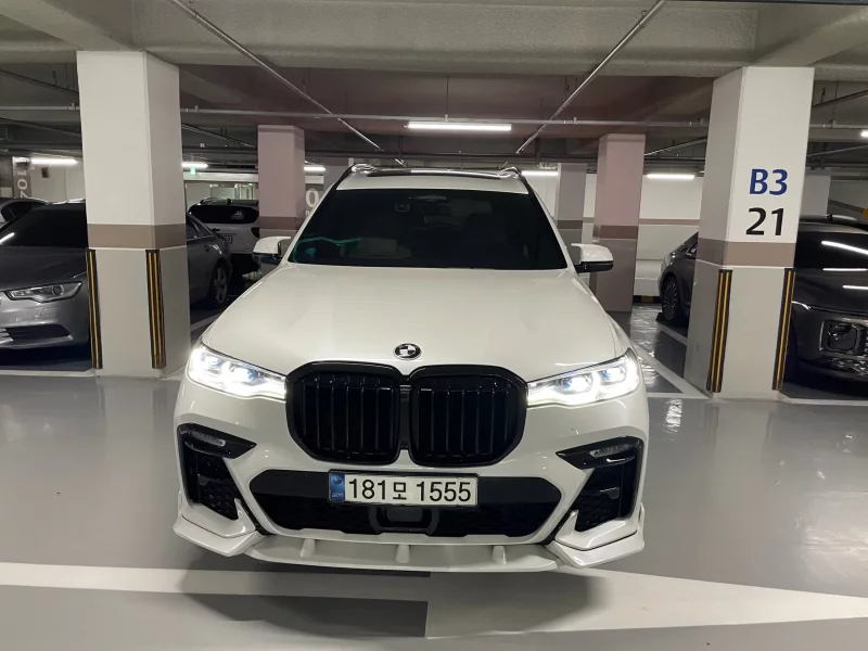 BMW X7
