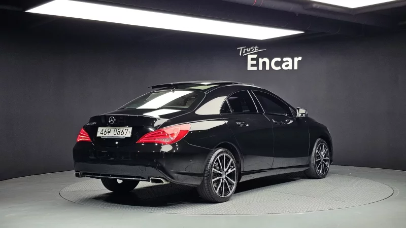 Mercedes-Benz CLA-Class