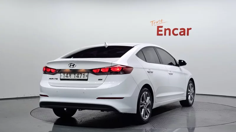 Hyundai AVANTE