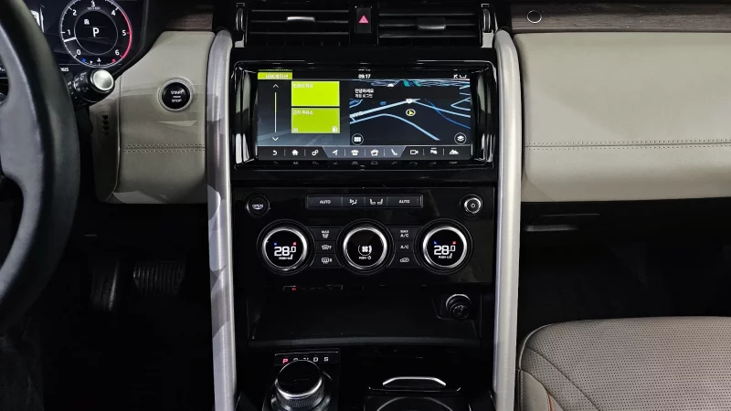 Land Rover DISCOVERY