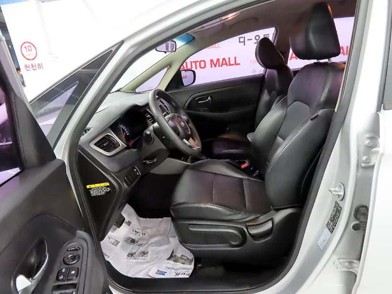 Kia Carens