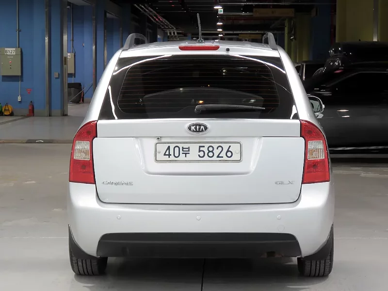 Kia Carens
