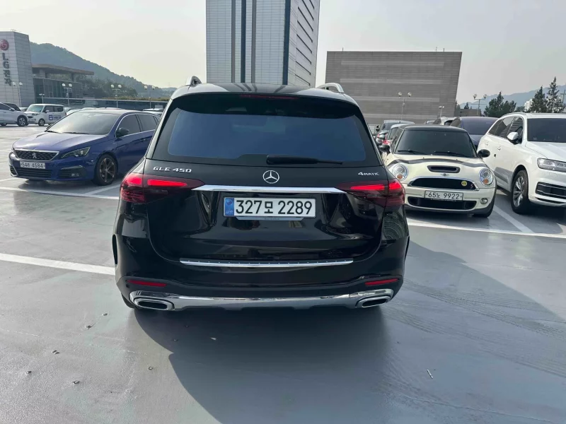 Mercedes-Benz GLE-Class