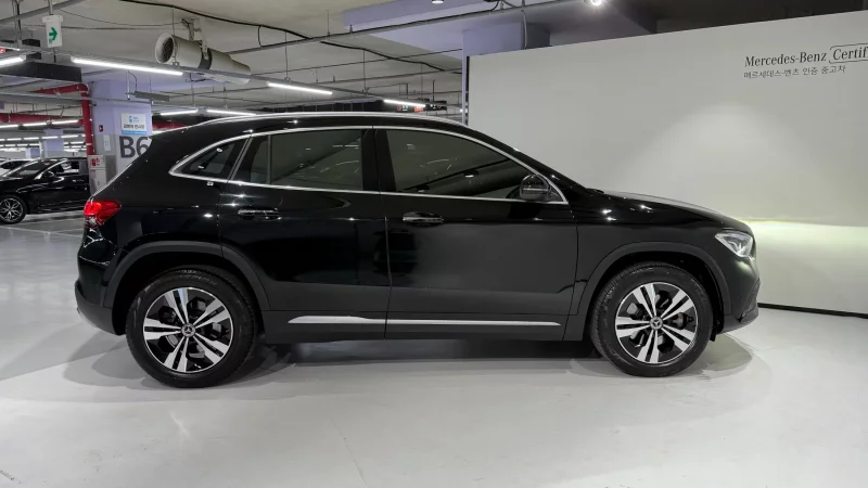 Mercedes-Benz GLA-Class