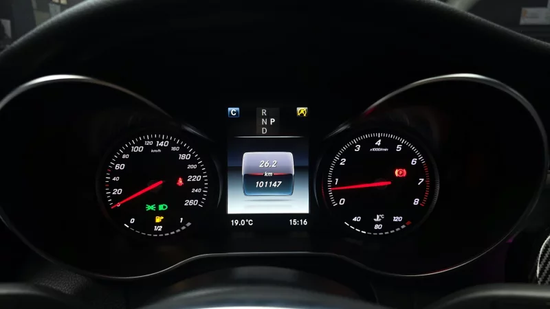 Mercedes-Benz C-Class