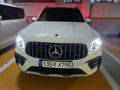 Mercedes-Benz GLB-Class