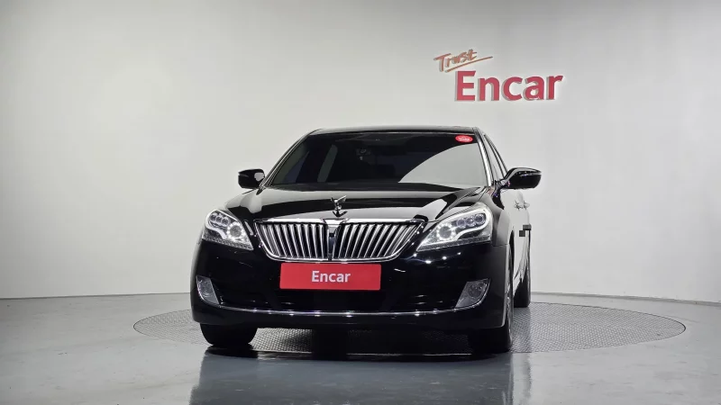 Hyundai Equus