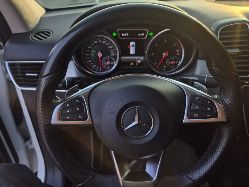 Mercedes-Benz GLE-Class