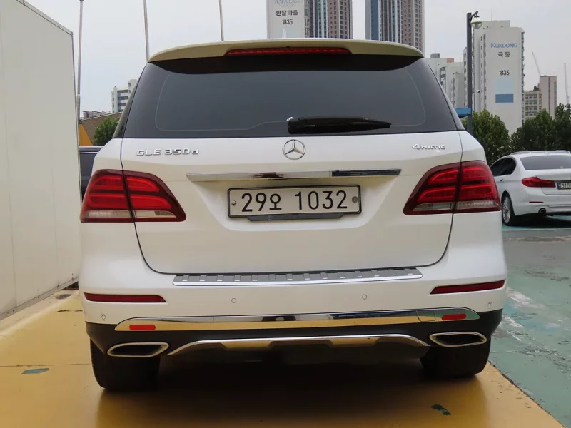 Mercedes-Benz GLE-Class