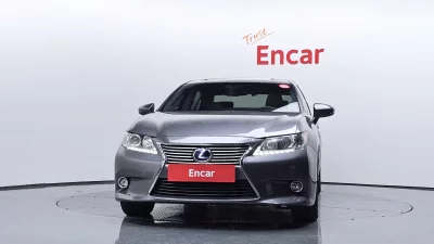 Lexus ES300h