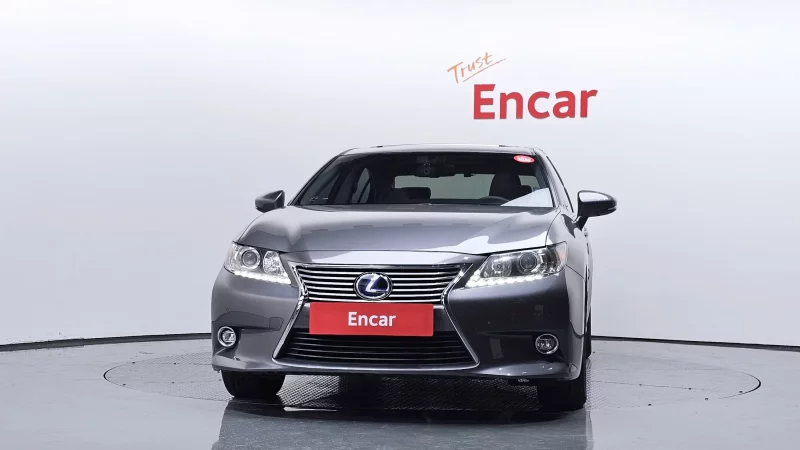 Lexus ES300h