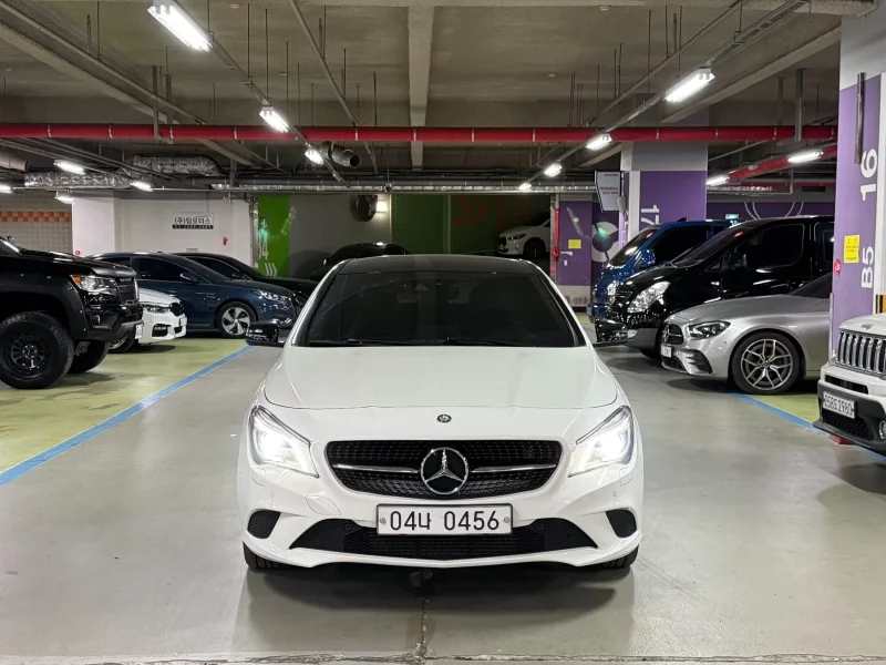 Mercedes-Benz CLA-Class