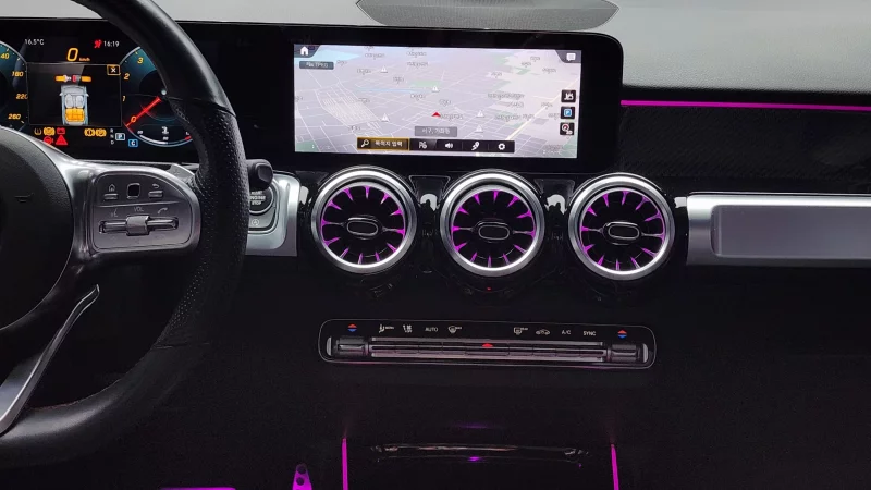 Mercedes-Benz GLB-Class