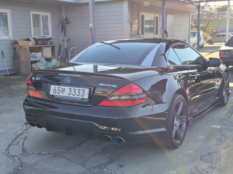 Mercedes-Benz SL-Class