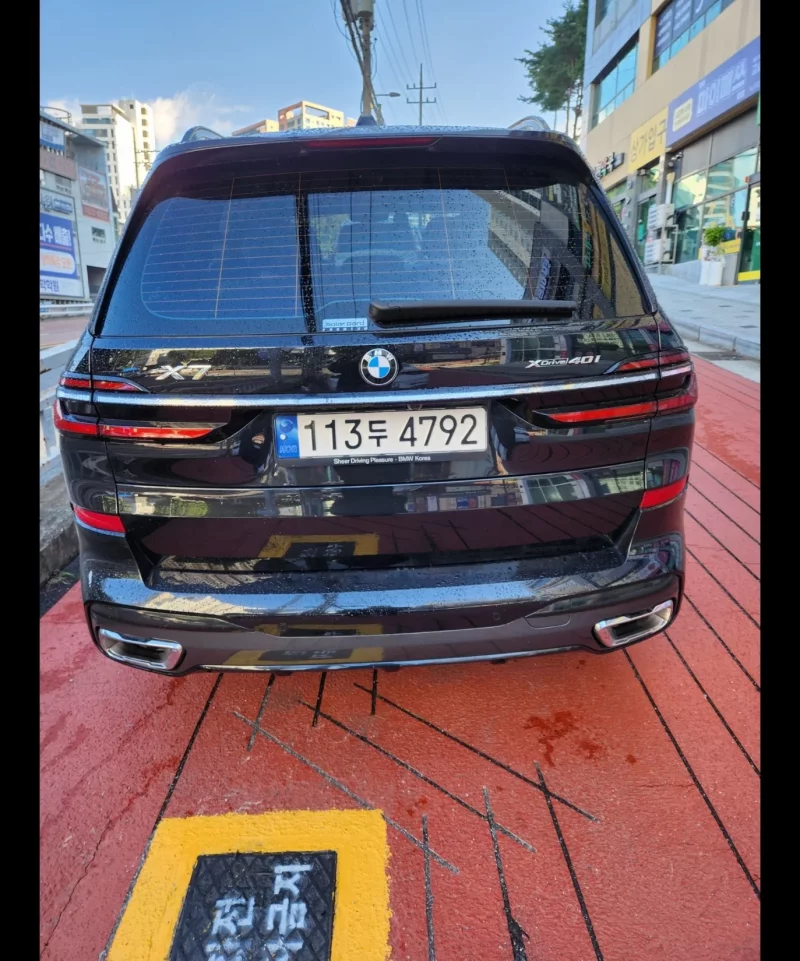 BMW X7