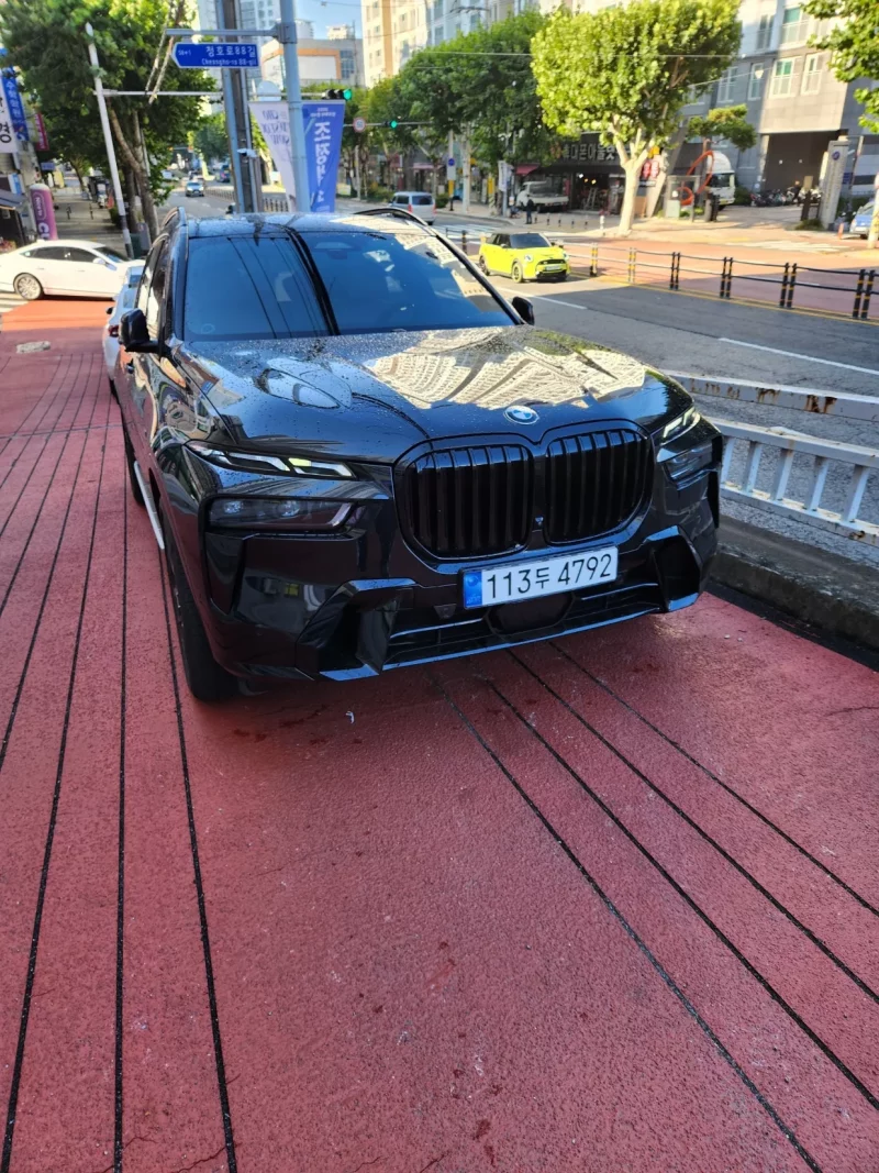 BMW X7