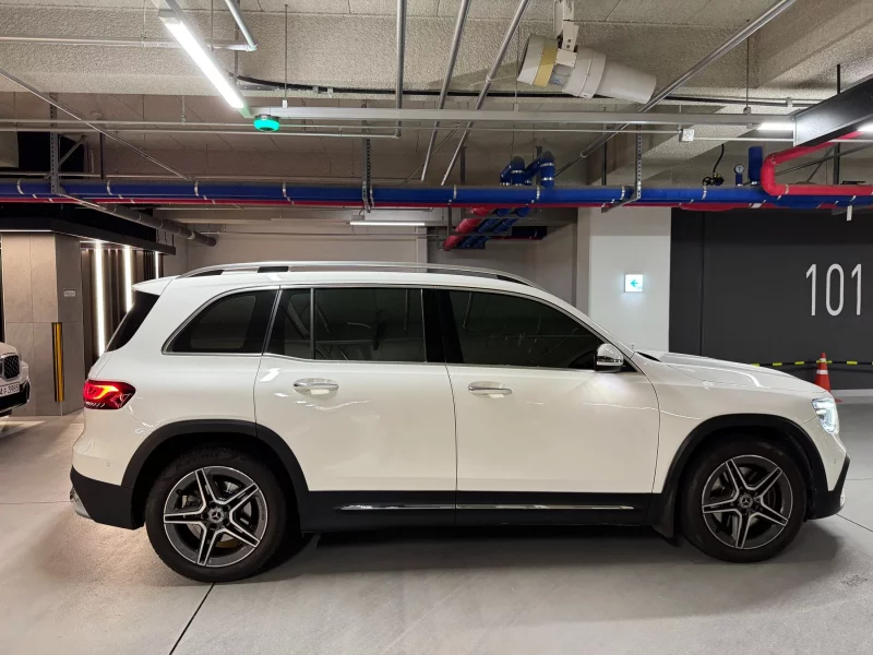 Mercedes-Benz GLB-Class