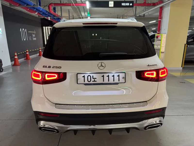 Mercedes-Benz GLB-Class