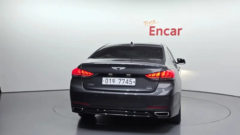 Genesis G80