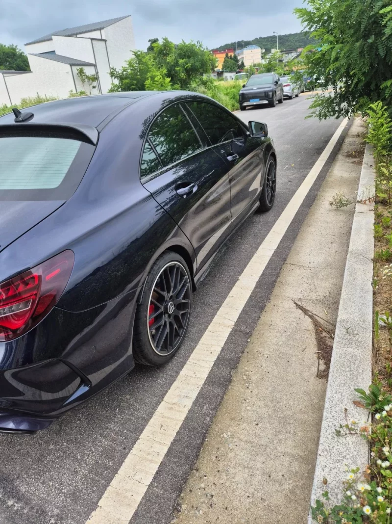 Mercedes-Benz CLA-Class