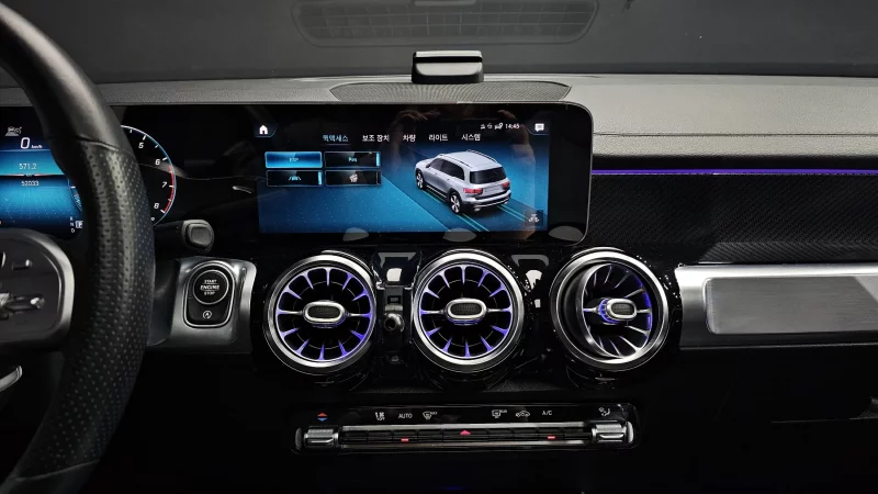 Mercedes-Benz GLB-Class