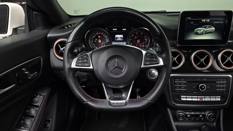 Mercedes-Benz CLA-Class